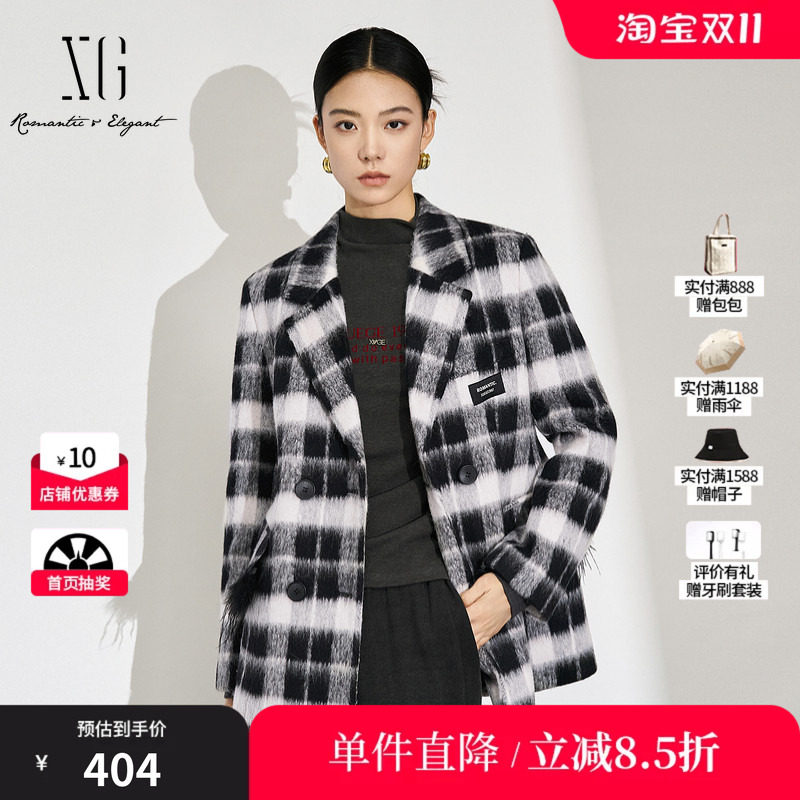 XG/雪歌XJ410054B495 复古黑白色格纹毛呢外套中长羊毛混纺大衣女