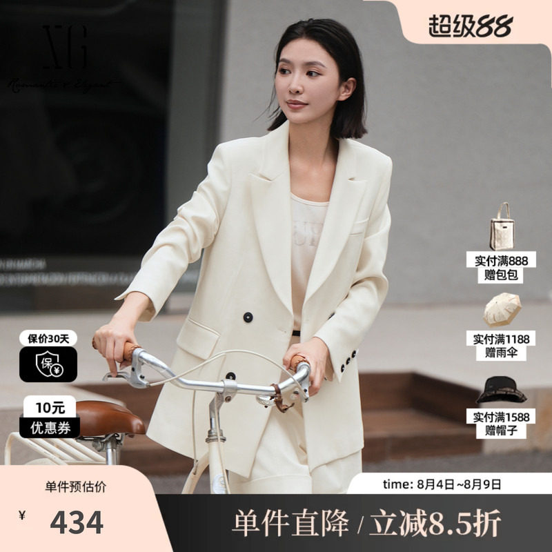 XG/雪歌XK307019A251双排扣休闲西装2025秋季新款白色长袖外套女