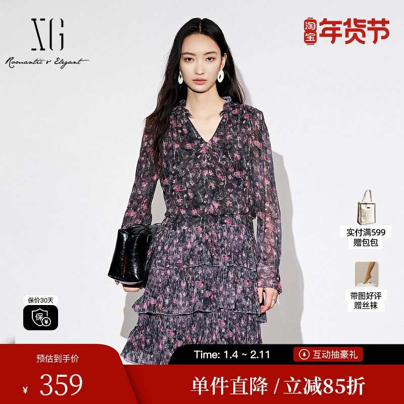 XG/雪歌XJ304003B696碎花长袖V领连衣裙时尚秋季新款短款蛋糕裙女