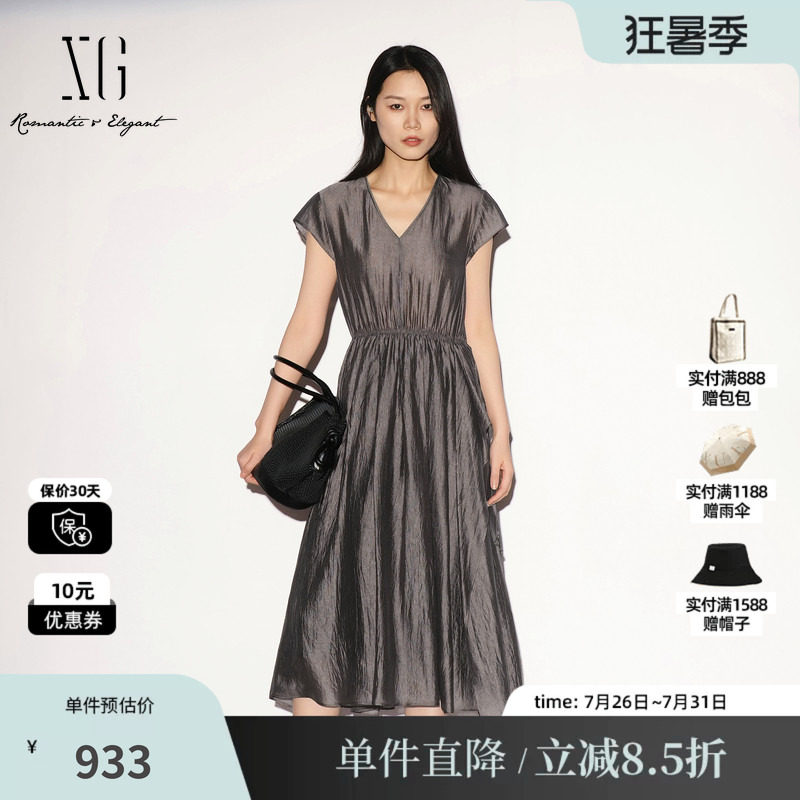 XG/雪歌XL204007A584 灰色醋纤V领飞袖连衣裙收腰A字伞裙薄款女装