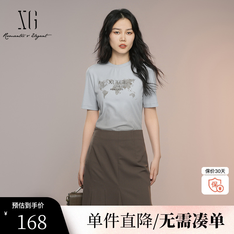 XG/雪歌XK301001A120浅蓝色短袖T恤2025秋季新款字母印花上衣女装