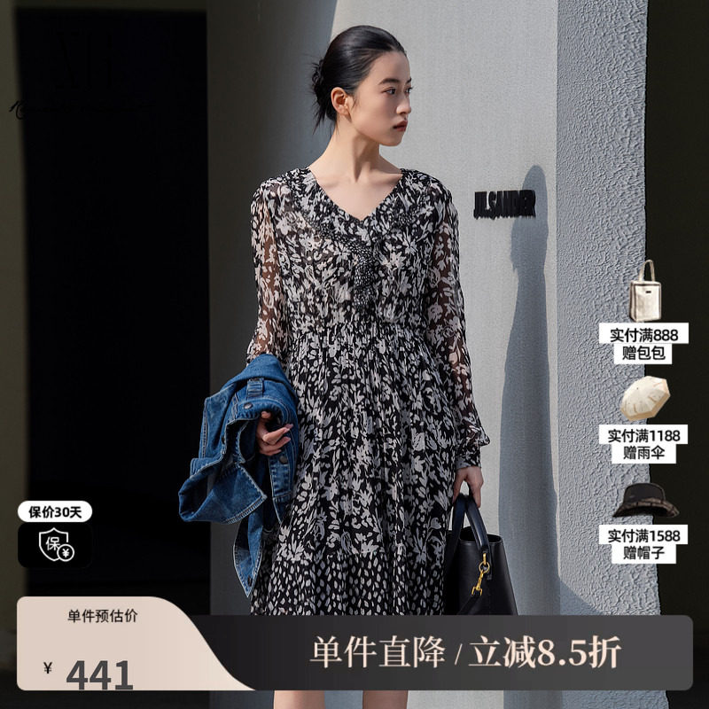 XG/雪歌XL104005B393 碎花长袖连衣裙V领荷叶边花版A字中裙伞裙女