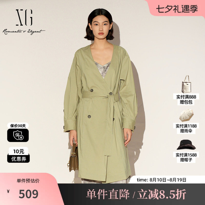 XG/雪歌XL108010A485棉感无领双排扣风衣灰绿V领腰带中长外套女装
