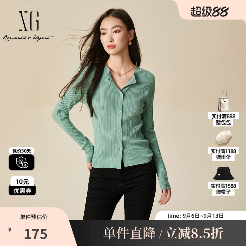 XG/雪歌XJ411113A985 螺纹设计长袖针织衫灰绿修身打底套头毛衫女