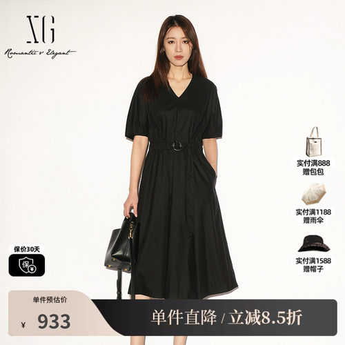 XG/雪歌 XL204048AE90黑色V领短袖连衣裙松紧收腰显瘦A字中伞裙女