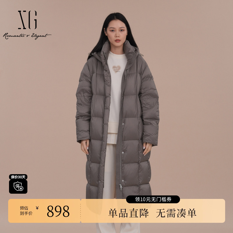 XG雪歌XJ406126A974棕色长款白鸭绒羽绒服时尚冬季新款连帽外套女