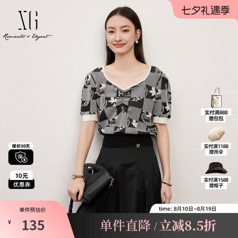XG雪歌XJ211022B697复古黑色毛针织衫棉感夏季新款抽褶短袖上衣女