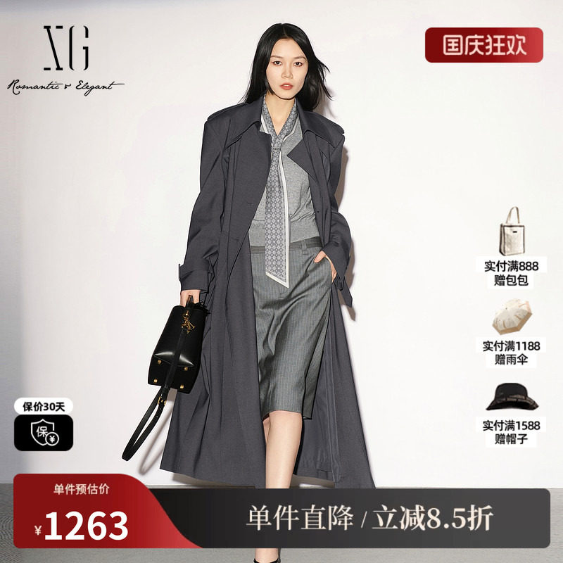 XG/雪歌 XL308007A583深灰色翻领长款双排扣风衣外套老钱高级女装
