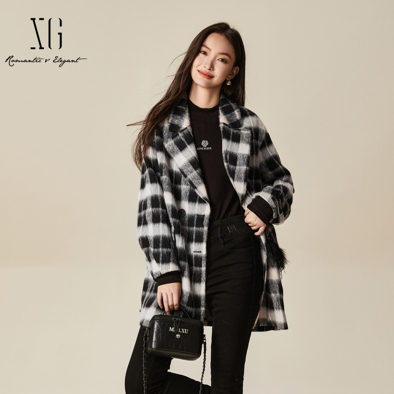 XG/雪歌XJ410036B495 黑白格纹毛呢外套中长款通勤羊毛混纺大衣女