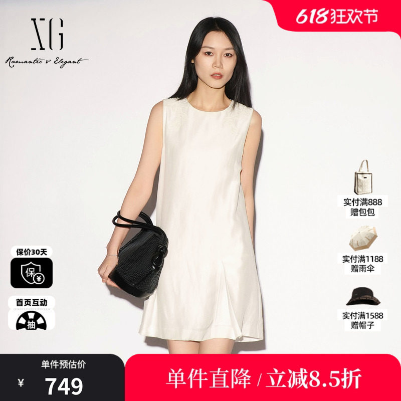 XG/雪歌XL204036A651白色醋纤无袖连衣裙圆领刺绣直筒A字中裙女装