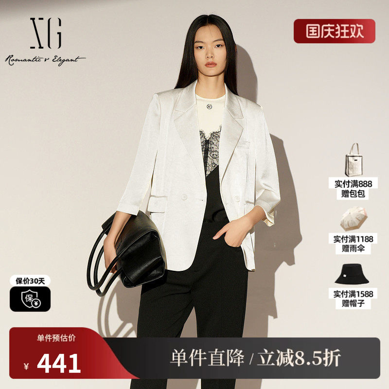 XG/雪歌XL107018A591 米白色西短外套七分袖职场直筒休闲上衣女装