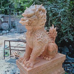 石雕晚霞红麒麟一对商场酒店工艺品摆件墓地寺院麒麟雕塑