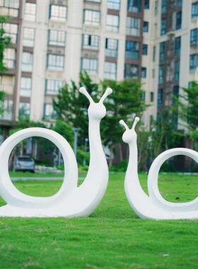 户外玻璃钢蜗牛艺术雕塑户外落地玻璃钢摆件商场幼儿园装美陈饰品