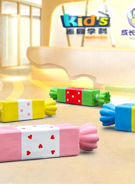 户外坐凳卡通糖果座椅雕塑休闲长椅玻璃钢摆件商场美陈幼儿园装饰