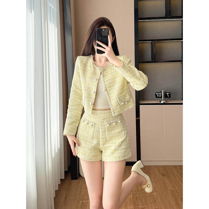 JOYIASS高级感黄色小香风短款外套女秋冬重工设计感开衫高腰短裤