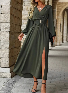 墨绿色V领长袖连衣裙Dark green deep V-neck long-sleeved dress