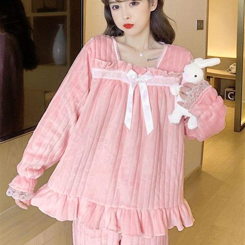 新款睡衣女秋冬季保暖简约甜美舒适家居服加厚加绒法兰绒两件套装