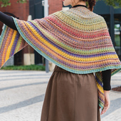 编织人生钩针长段染羊毛月形披肩女毛线DIY材料包送教程 泫雅