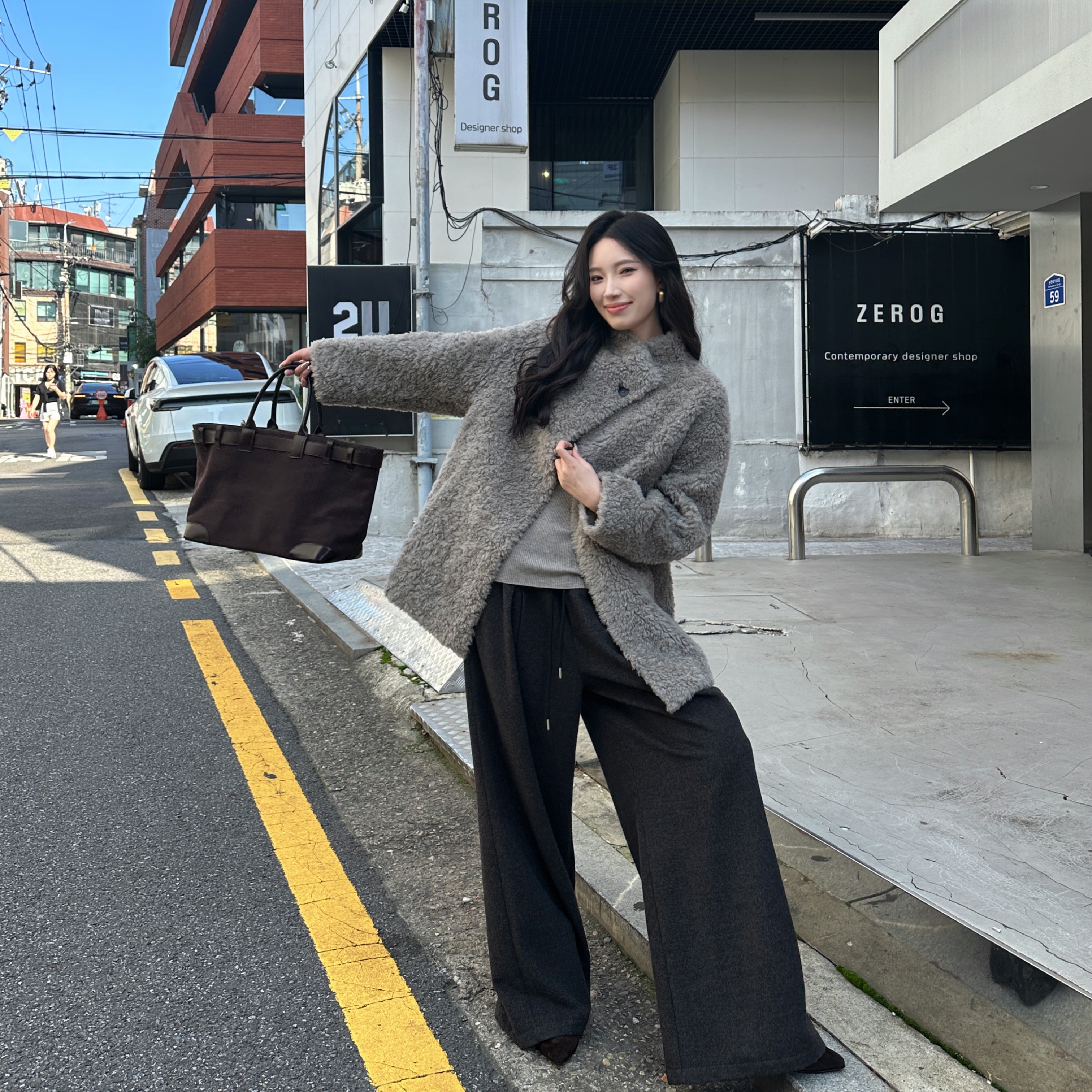 Eisissi短款纯羊毛大衣