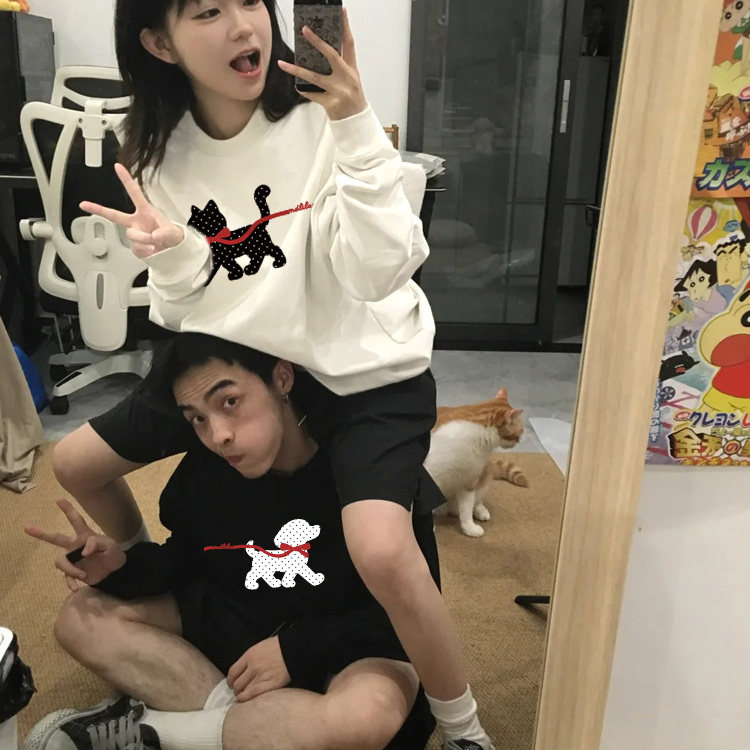 乔巴先生2026新品波点猫狗情侣装圆领卫衣秋冬季衣服男女套装超火图片