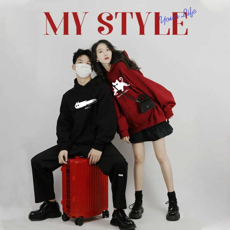 不一样的情侣装卫衣春秋季连帽