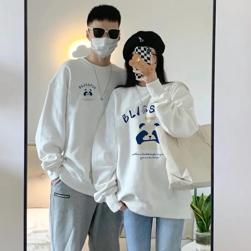 特别的情侣装圆领卫衣