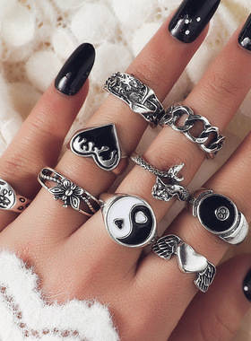 Retro Love Digital Wings Butterfly Chain Serpentine Ring set