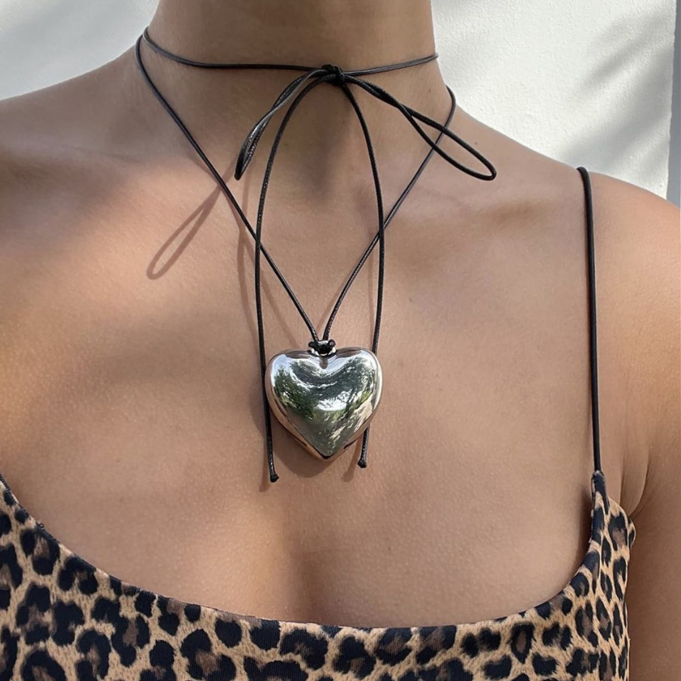 Butterfly bow wax thread jewelry large heart-shaped necklace