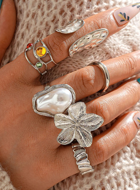 New flower opening ring with pearl inlaid gemstone ring戒指