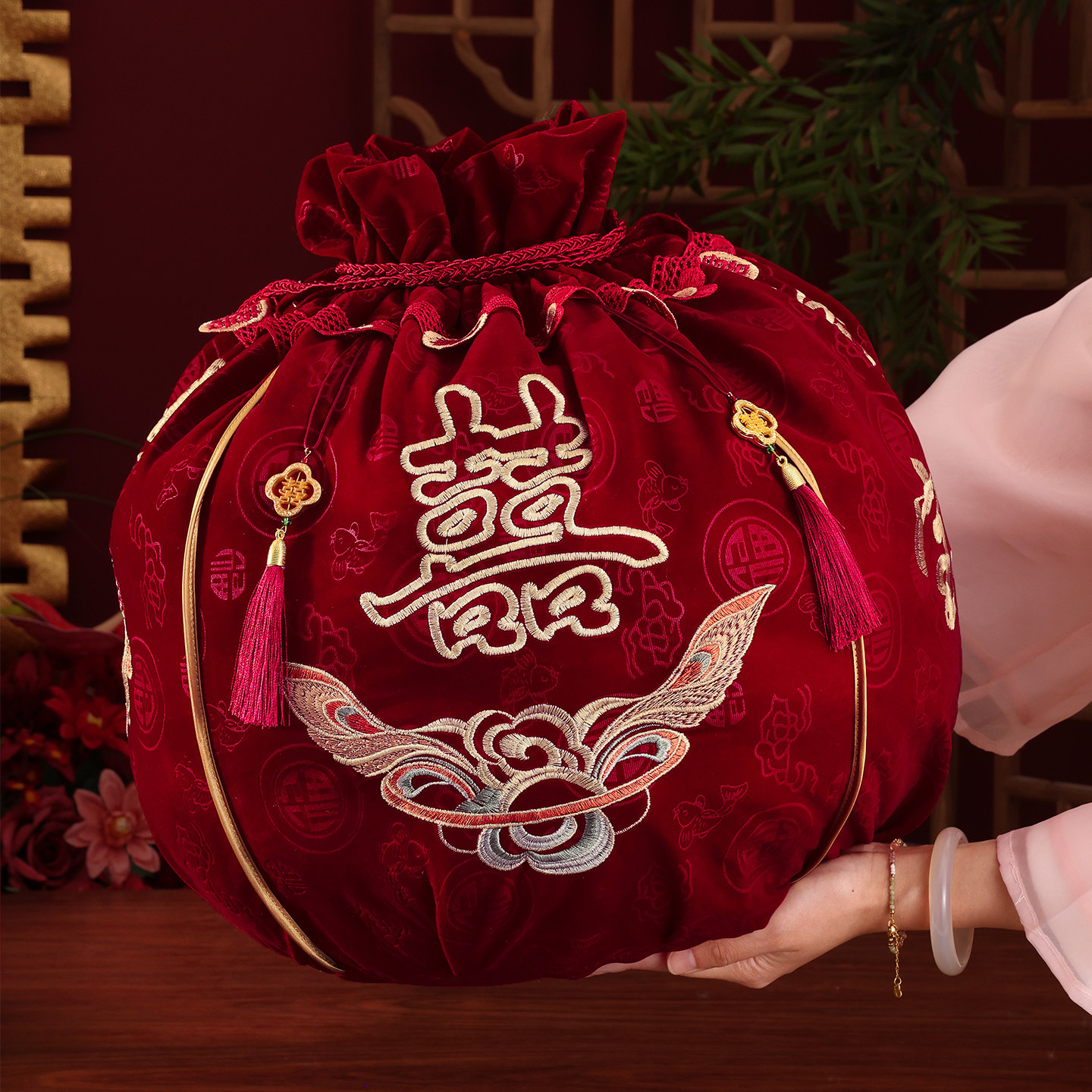 结婚用品喜字包袱皮新娘陪嫁礼品袋包盆包福专用大号束口袋聚宝盆