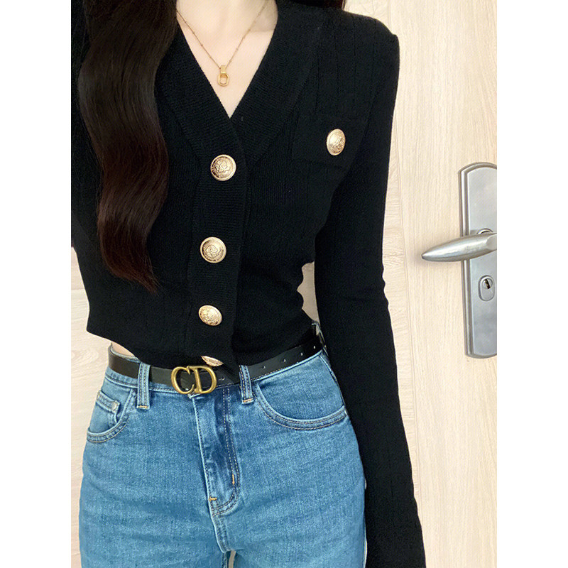 FRENCH V-NECK METAL BUTTON KNITTED CARDIGAN WINTER SLIM AND VERSATILE FOREIGN STYLE BLACK LUXURY CROP TOP