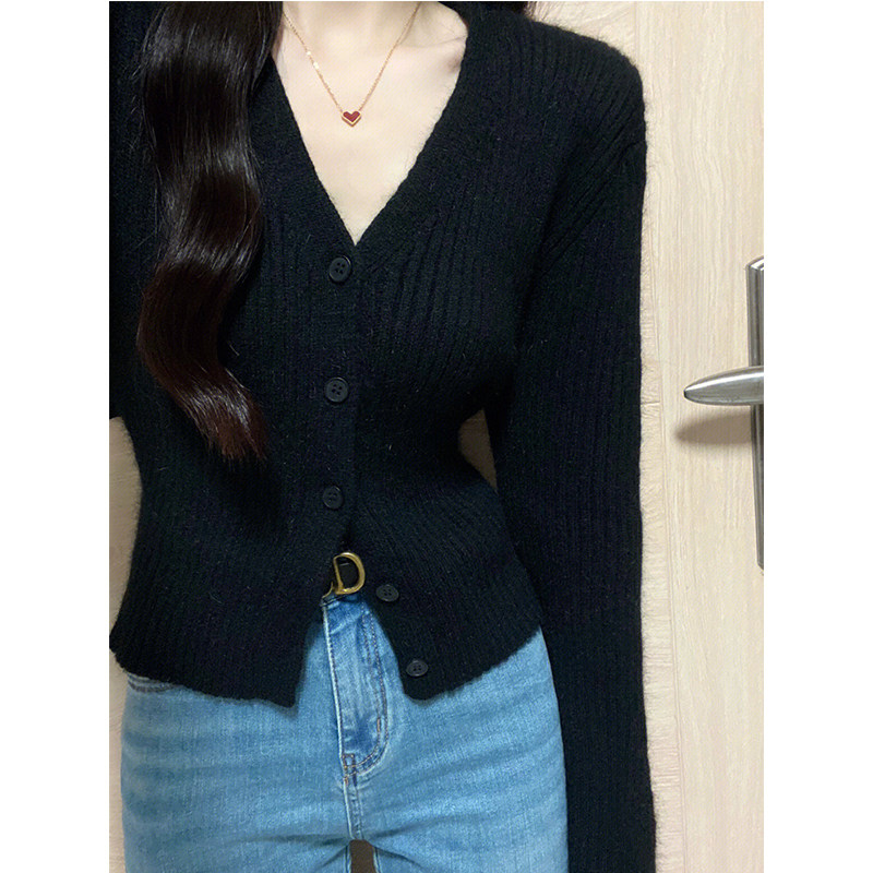 RETRO LUXURY BLACK VERSATILE V-NECK CROPPED CARDIGAN 2023 WINTER FASHION TEMPERAMENT LONG-SLEEVED KNITWEAR SWEATER