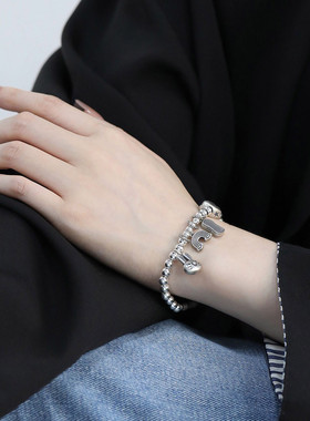 925银爱心心形手链女休闲风手环潮流港风高级感小众设计手环