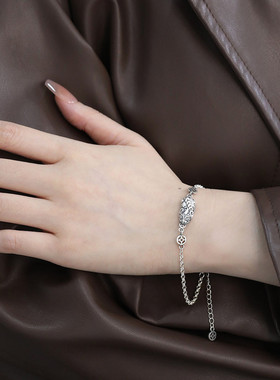 925银线条手链女中性风手环潮流港风高级感小众设计手环
