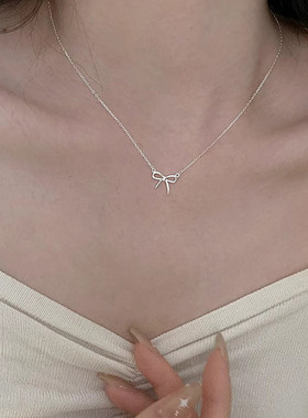 999足银蝴蝶结项链女轻奢小众设计感锁骨链ins气质时尚饰品