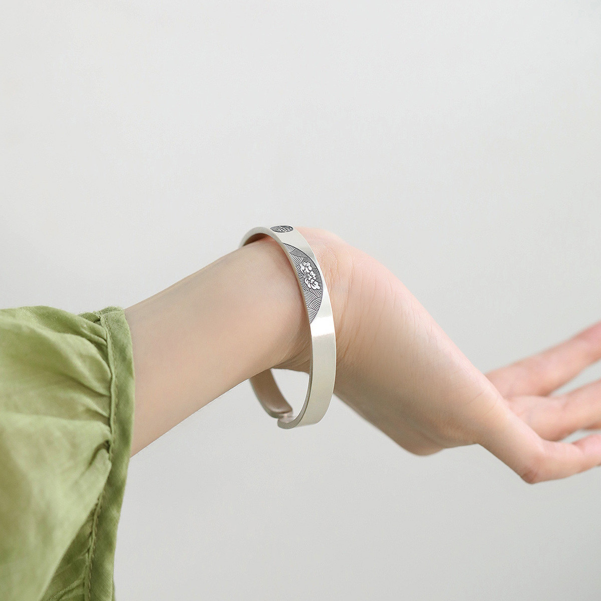 足银福字民族风手镯足银手镯女新中式银镯子999实心镯子手环