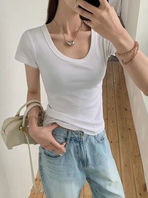 E念8620夏季新款U领短袖T恤女韩版修身显瘦纸片人辣妹上衣2026