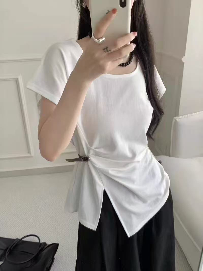 E念2937韩系风U领不规则设计感扭结短袖T恤女夏基础休闲上衣