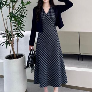 洋气时髦显瘦开衫 2026春季 两件套 胖mm轻奢优雅格纹连衣裙套装 大码