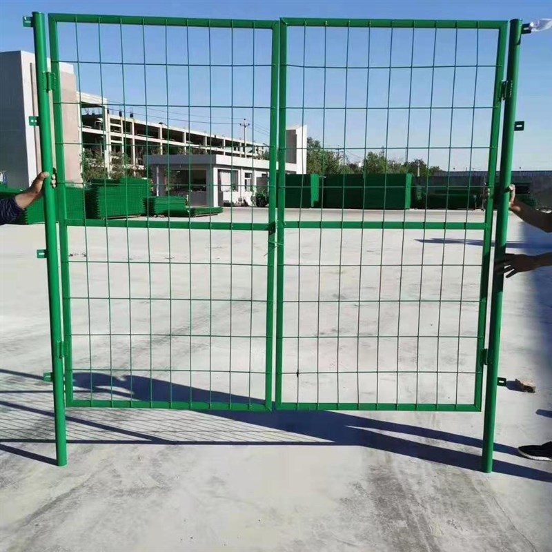 高速公路双边丝铁丝网护栏网养殖厂区绿化隔离网户外圈地隔离栅栏