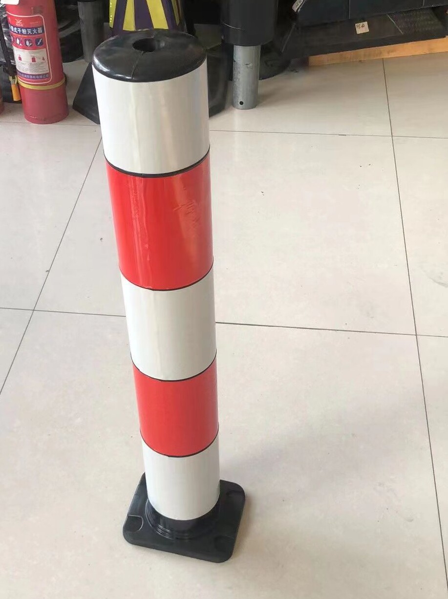 橡胶弹性安全隔离桩隔离桩道路交通安全警示柱反光柱空心防老化