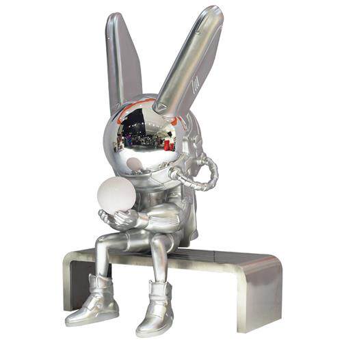 潮牌太空兔暴力熊kaws广场商场雕塑电镀卡通兔网咖酒吧KTV大摆件