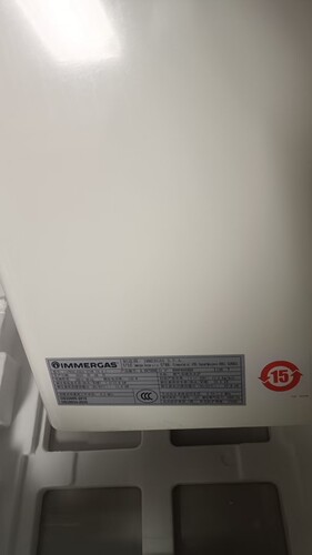 依玛壁挂炉 全新已开箱 L1PB26-EOLO    STAR  24  4   C