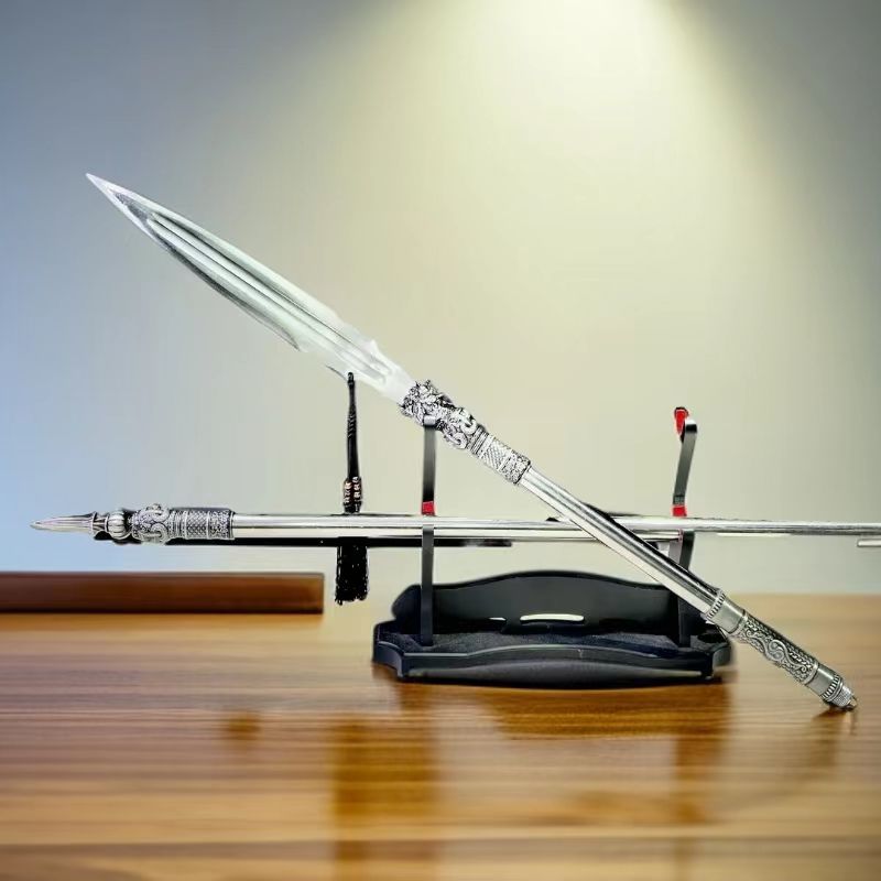 龙胆亮银枪龙泉长枪冷兵器