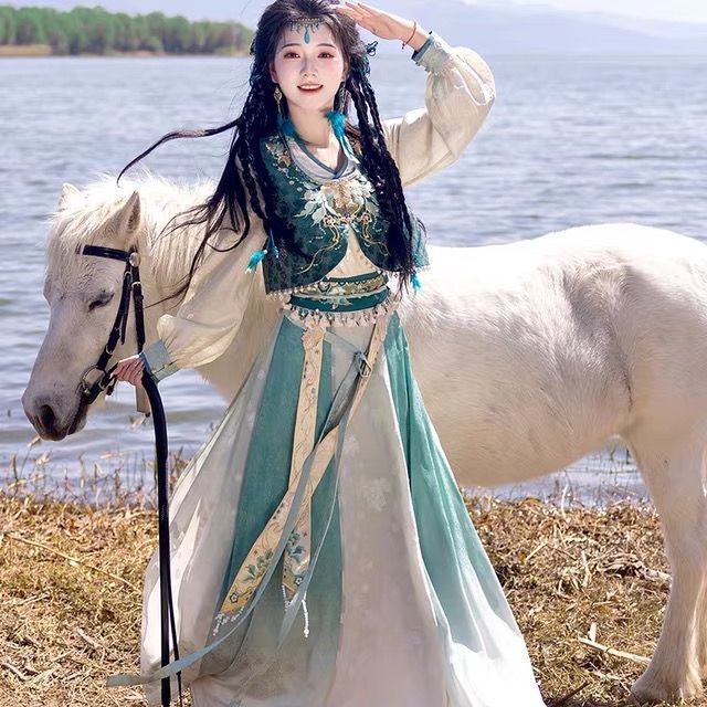 新款汉服少女元素一片式