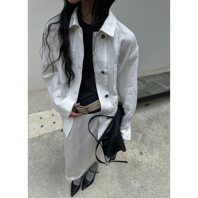 LIN.Y-26年早春极简风翻领宽松短外套