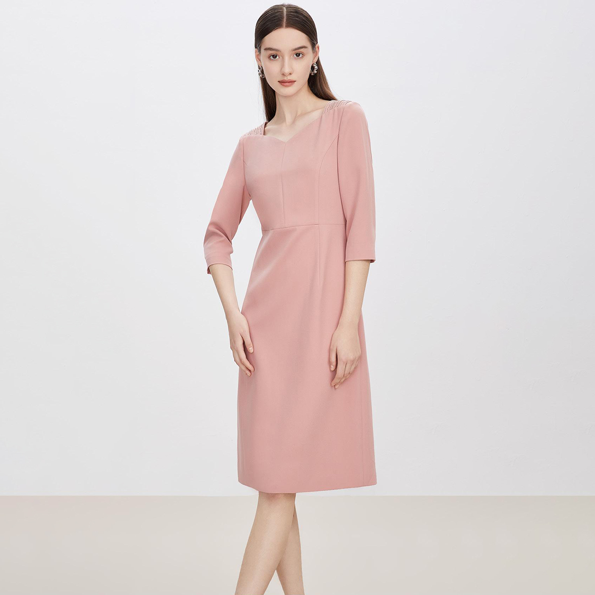 专柜1498【逸】秋装 V领套头水钻链条纯色长袖修身连衣裙012