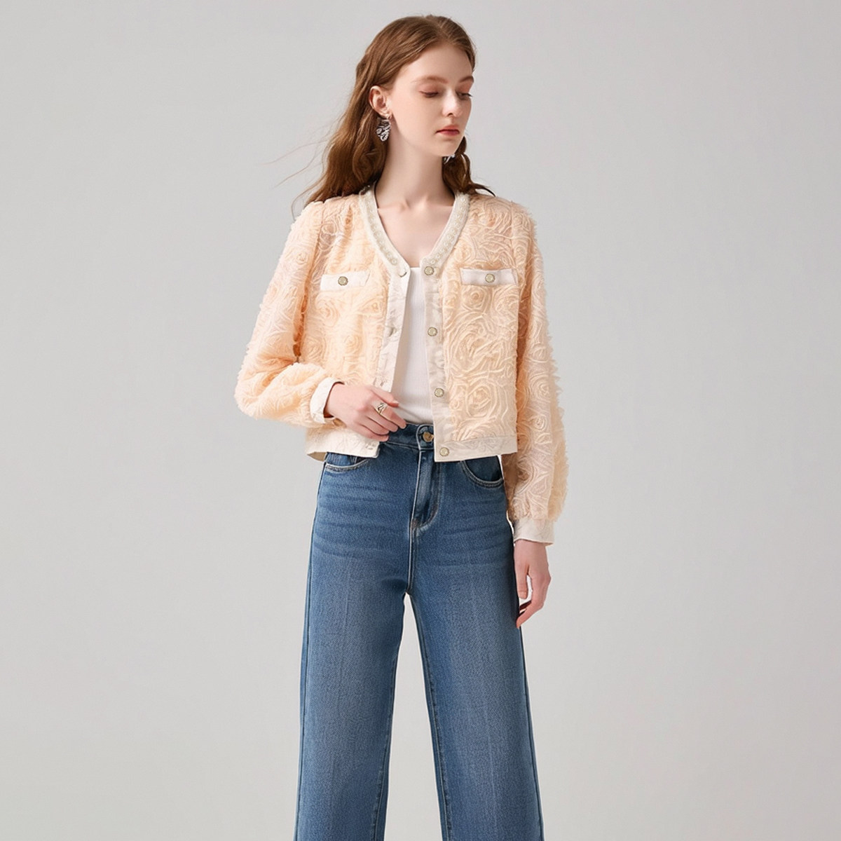 专柜1099【蕾】春装 串珠花V领珠片刺绣小香风外套287