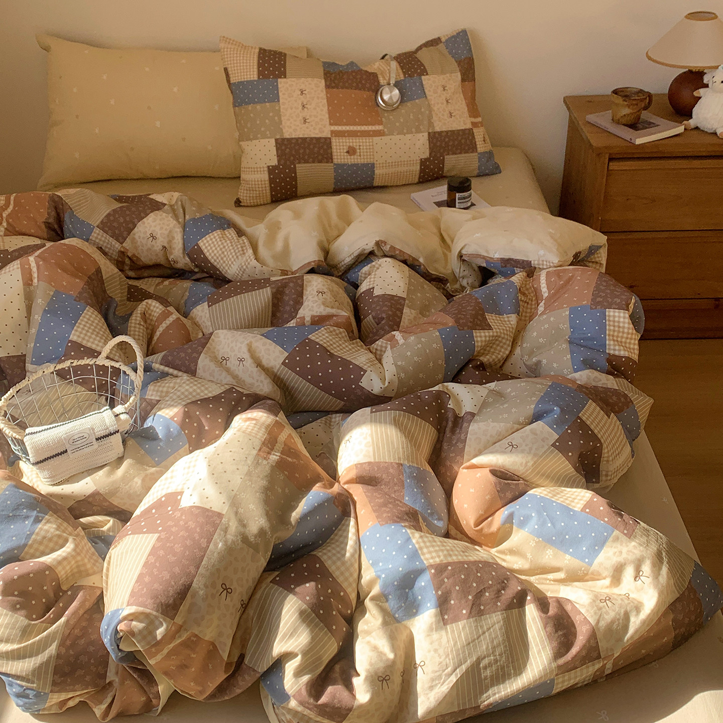 ins卡通可爱全棉四件套纯棉小清新床单被套床笠1.51.8米三件套,床上用品,床品套件/四件套/多件套,淘宝优惠券,粉丝福利购,淘宝优惠卷