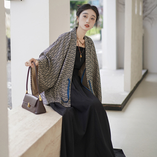 通勤穿秋冬款 新中式 改良汉服女晋制北朝褶衣日常 素羽华裳东方悦